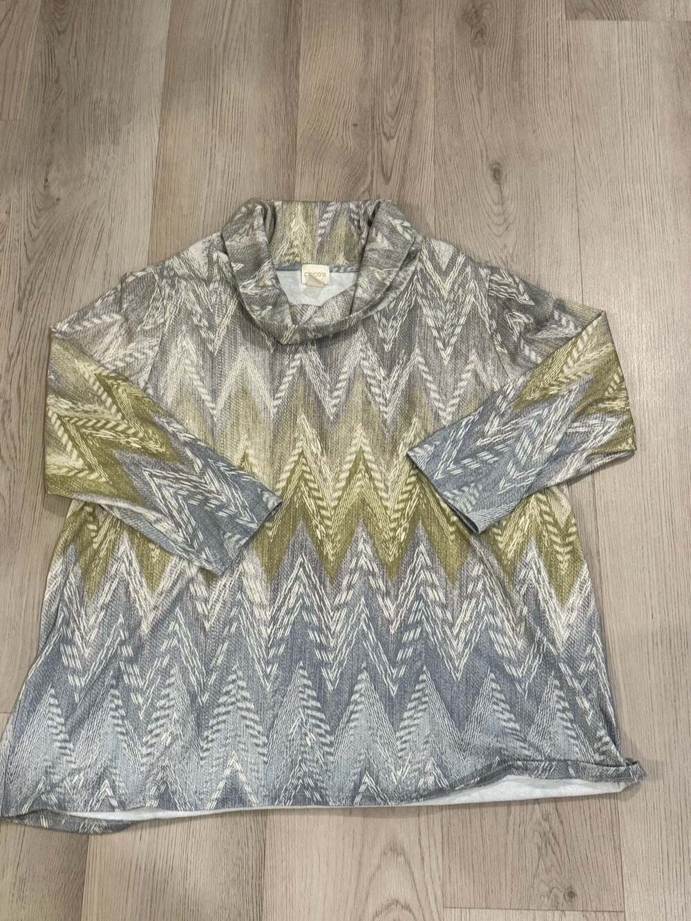 Chico's Luxe Ombre Chevron 3/4 sleeve Cowl neck Lightweight Tunic sz S (1)